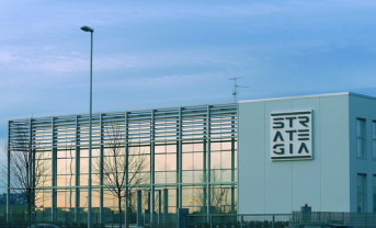 2001 – 2003 “Industria – Strategia S.r.l.” – Civitanova Marche (MC)